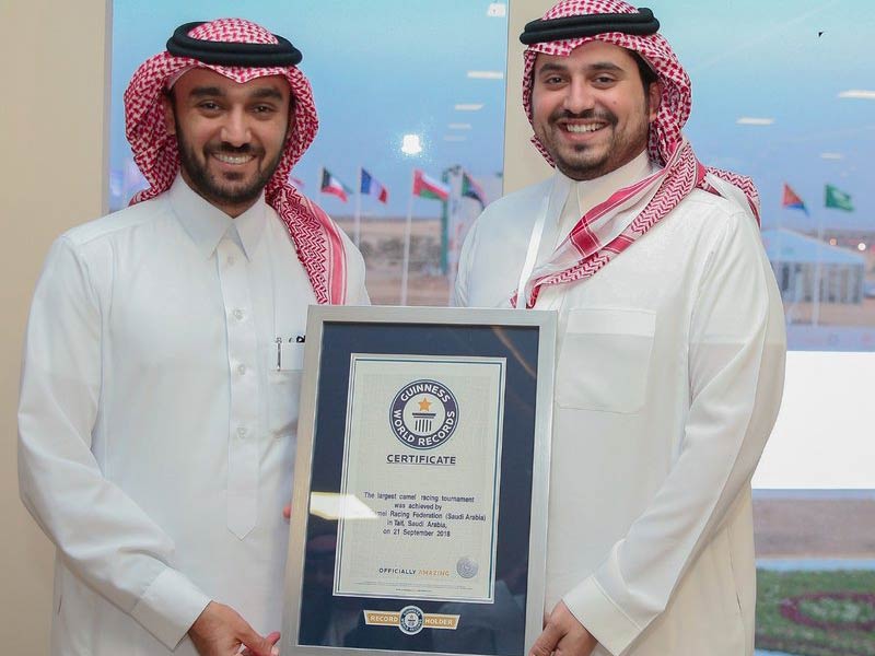 موسوعة غينيس العالمية تعلن مهرجان ولي العهد السعودي للهجن الأكبر بالعالم